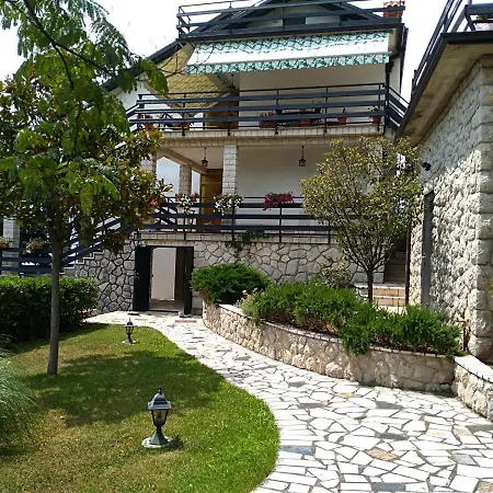 Apartment Mediterranean Garden Rijeka Exterior photo