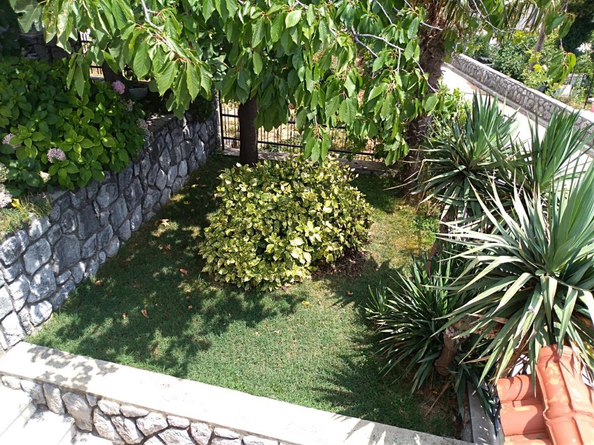 Mediterranean Garden Apartmán *
